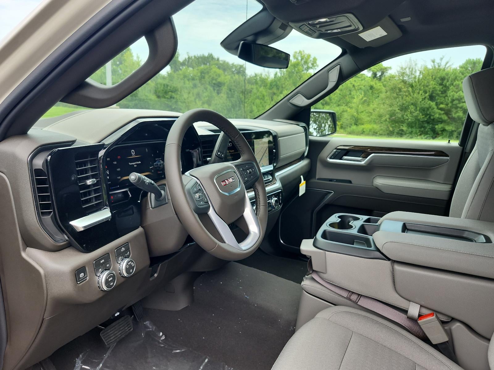 2026 GMC Sierra 1500 Crew Cab Short Box 4-Wheel Drive SLE