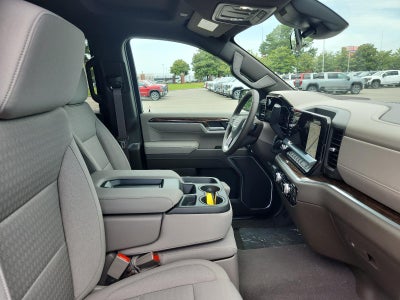 2026 GMC Sierra 1500 Crew Cab Short Box 4-Wheel Drive SLE