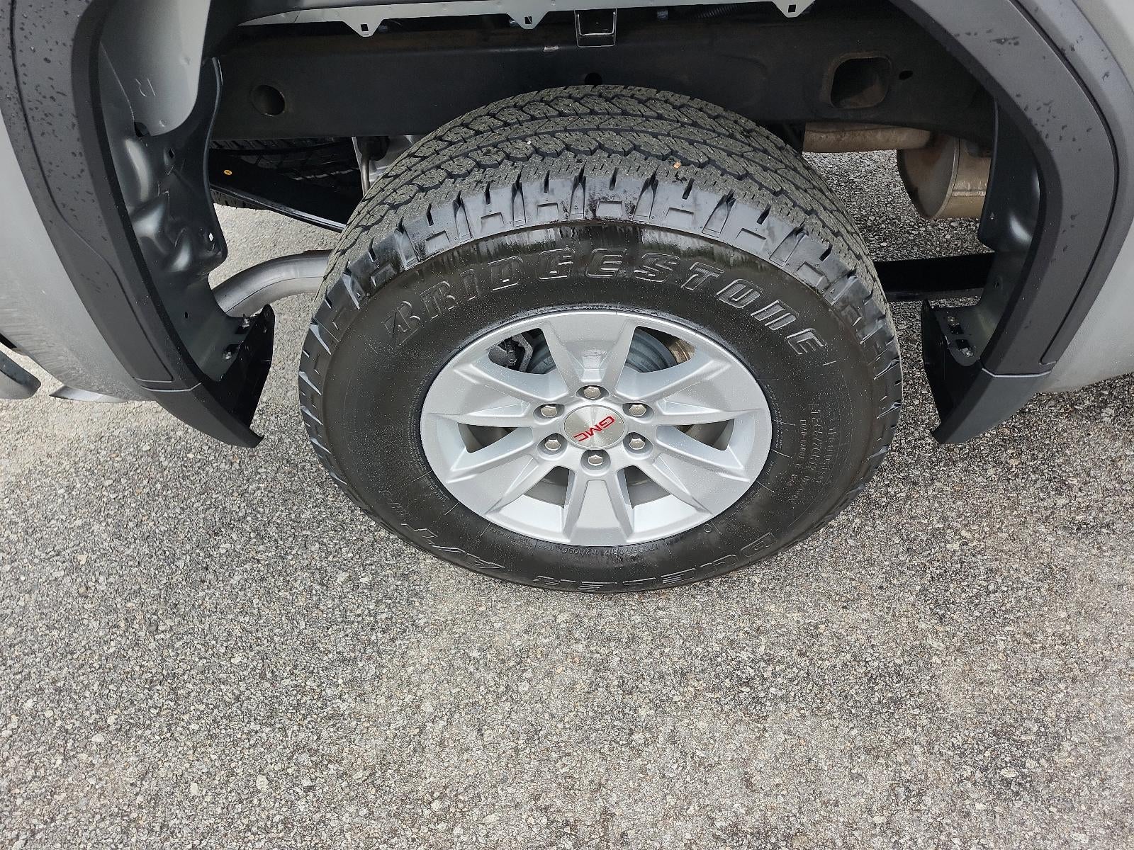 2025 GMC Sierra 1500 SLE