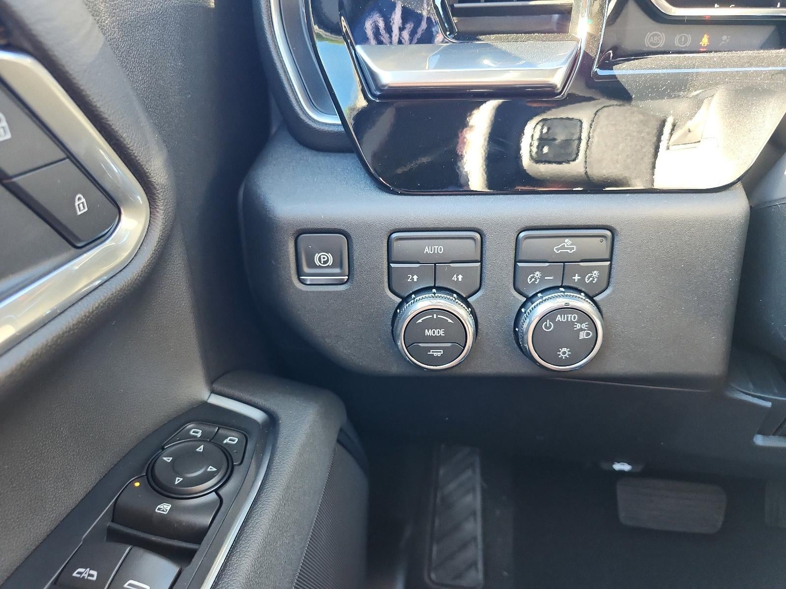 2026 GMC Sierra 1500 Crew Cab Short Box 4-Wheel Drive SLE