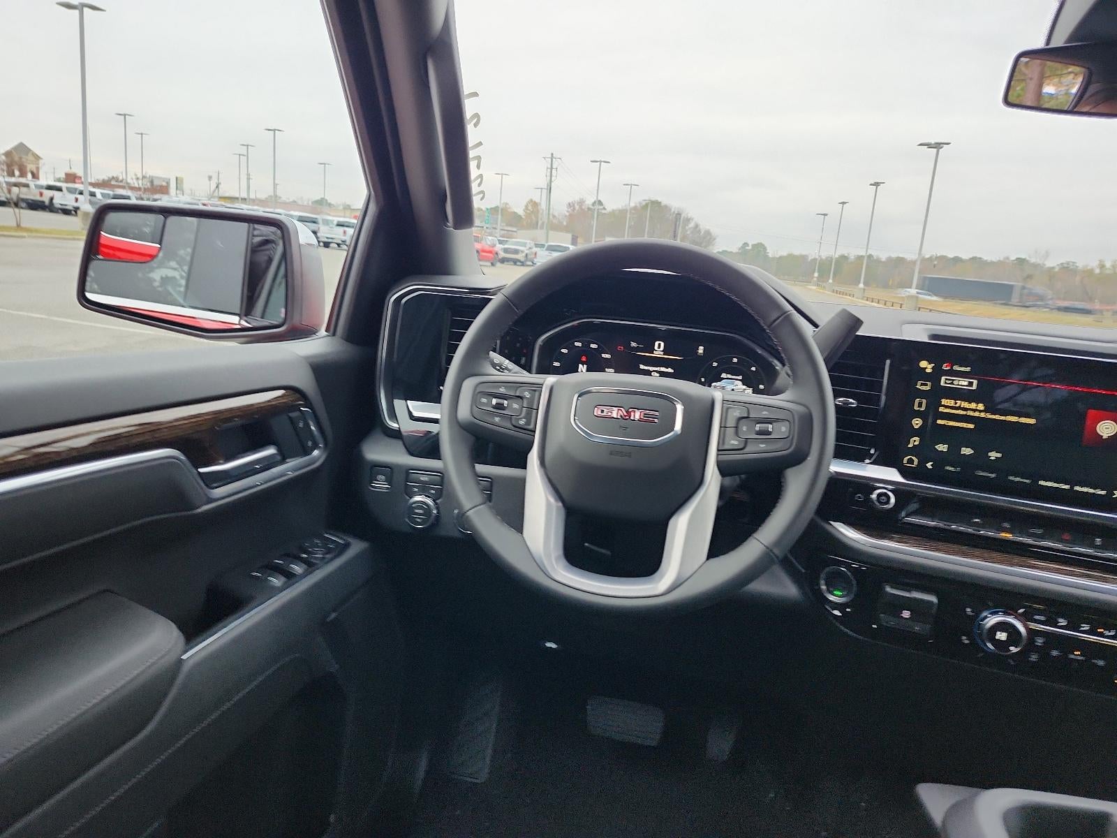 2026 GMC Sierra 1500 Crew Cab Short Box 4-Wheel Drive SLE