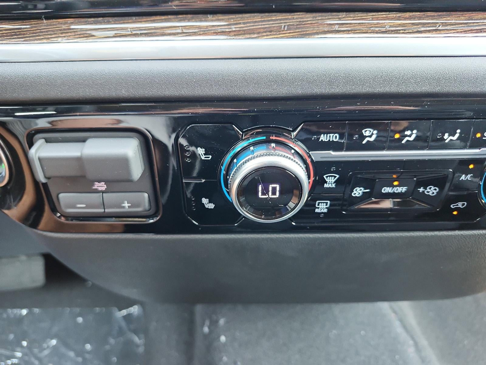 2026 GMC Sierra 1500 Crew Cab Short Box 4-Wheel Drive SLE