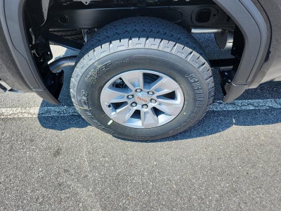 2026 GMC Sierra 1500 Crew Cab Short Box 4-Wheel Drive SLE