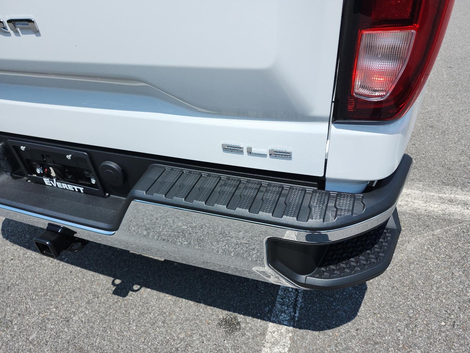 2026 GMC Sierra 1500 Crew Cab Short Box 4-Wheel Drive SLE