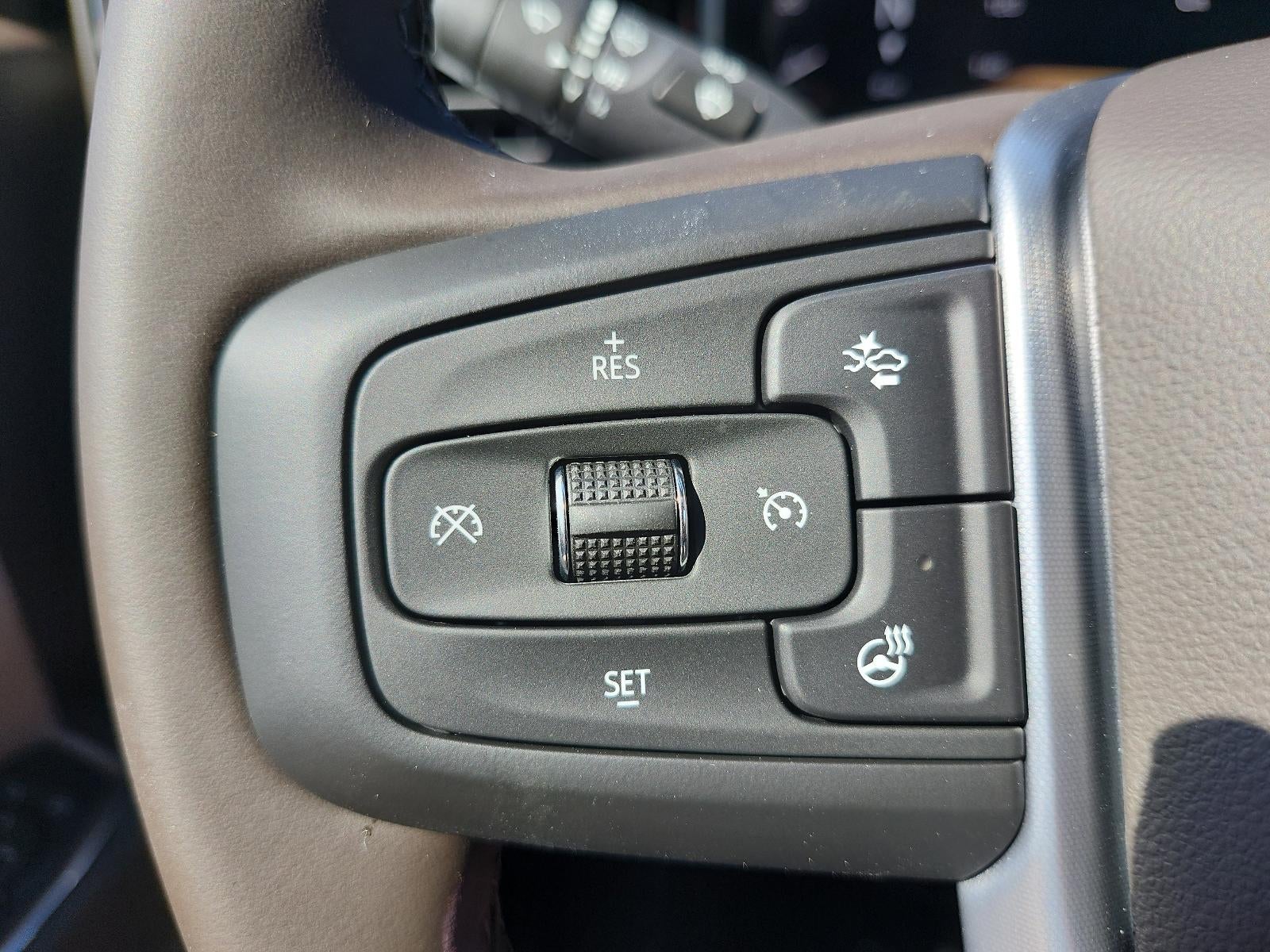 2026 GMC Sierra 1500 Crew Cab Short Box 4-Wheel Drive SLE