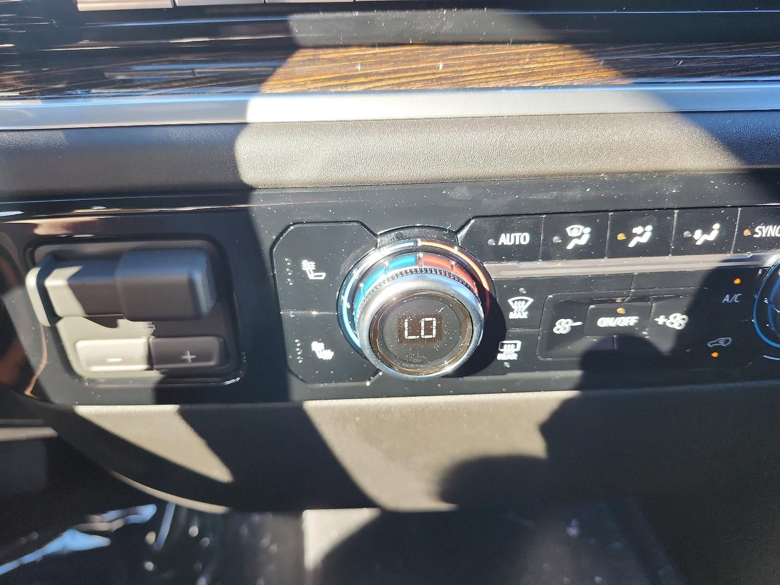 2026 GMC Sierra 1500 Crew Cab Short Box 4-Wheel Drive SLE