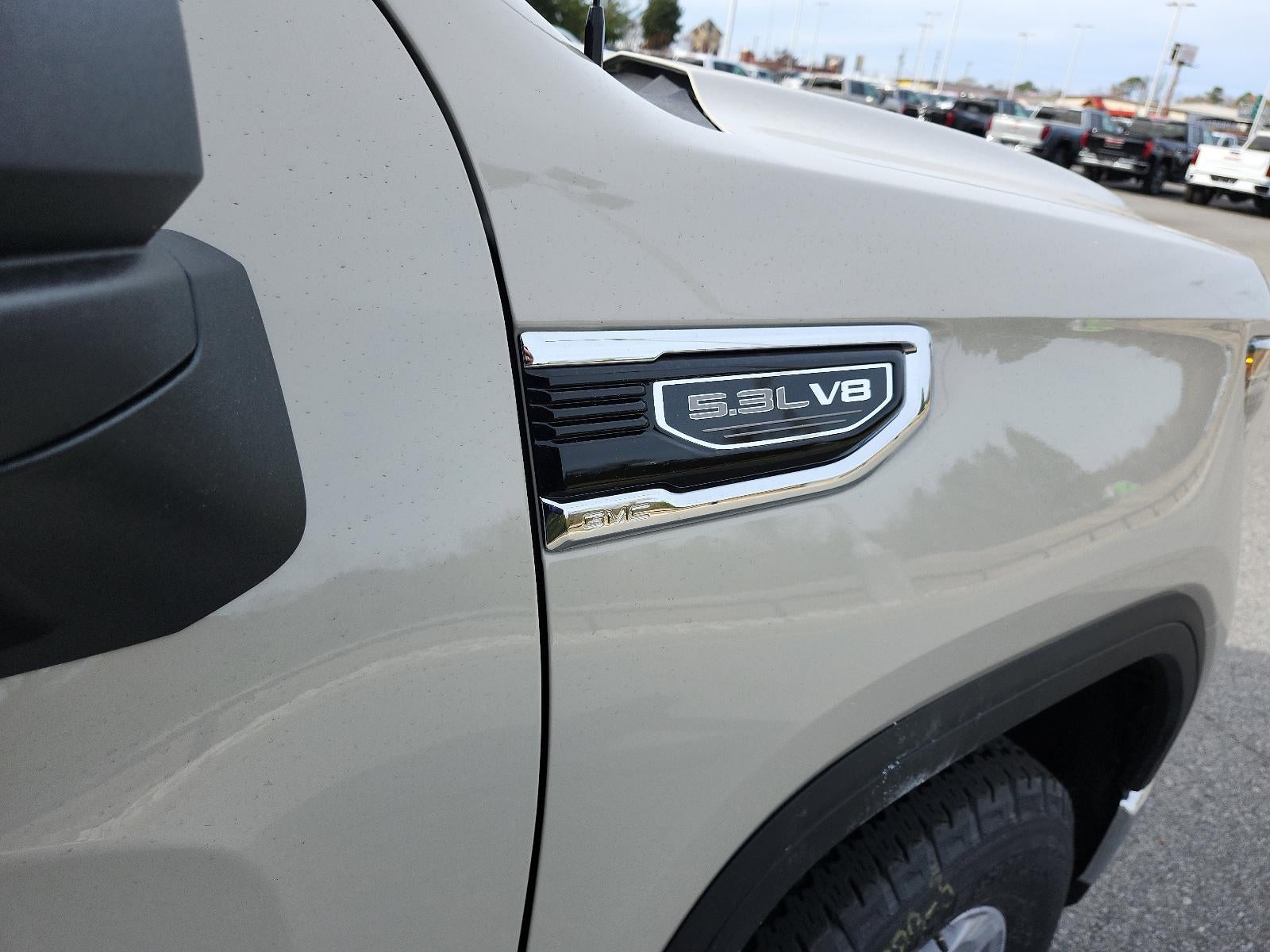 2026 GMC Sierra 1500 Crew Cab Short Box 4-Wheel Drive SLE