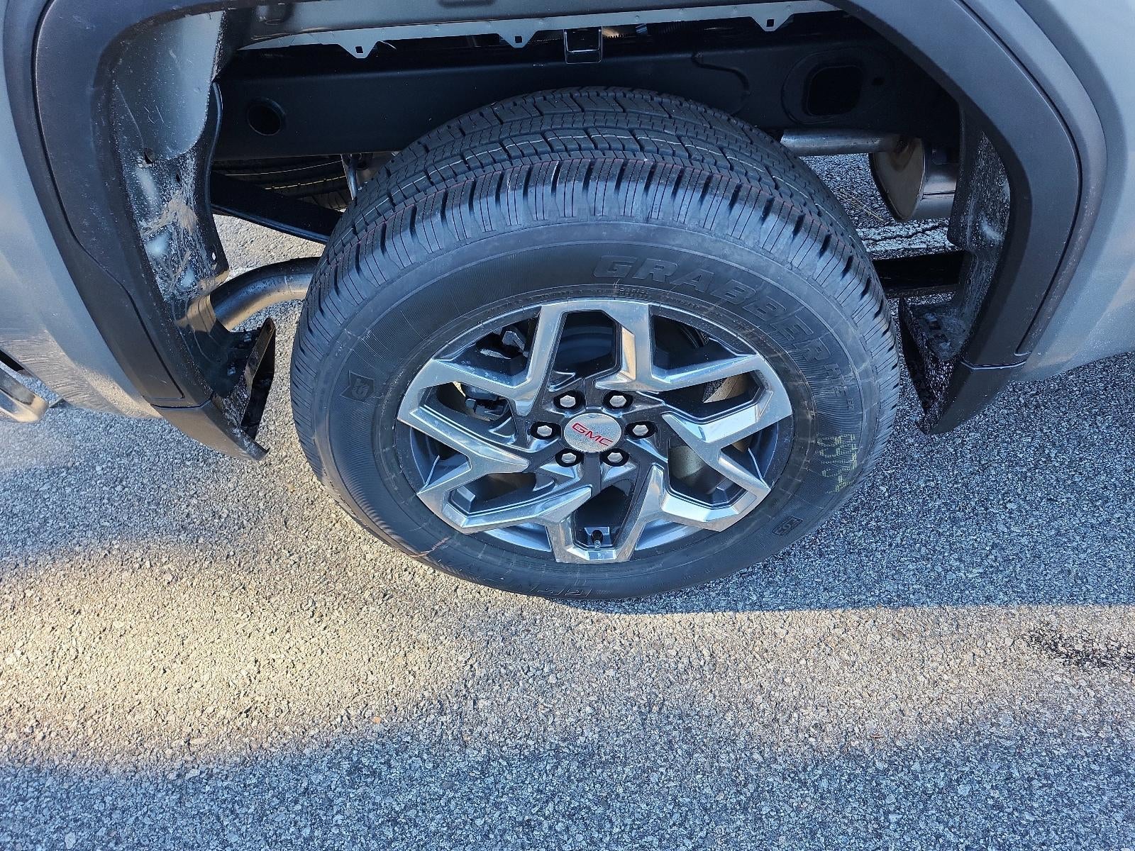 2026 GMC Sierra 1500 Crew Cab Short Box 4-Wheel Drive SLE