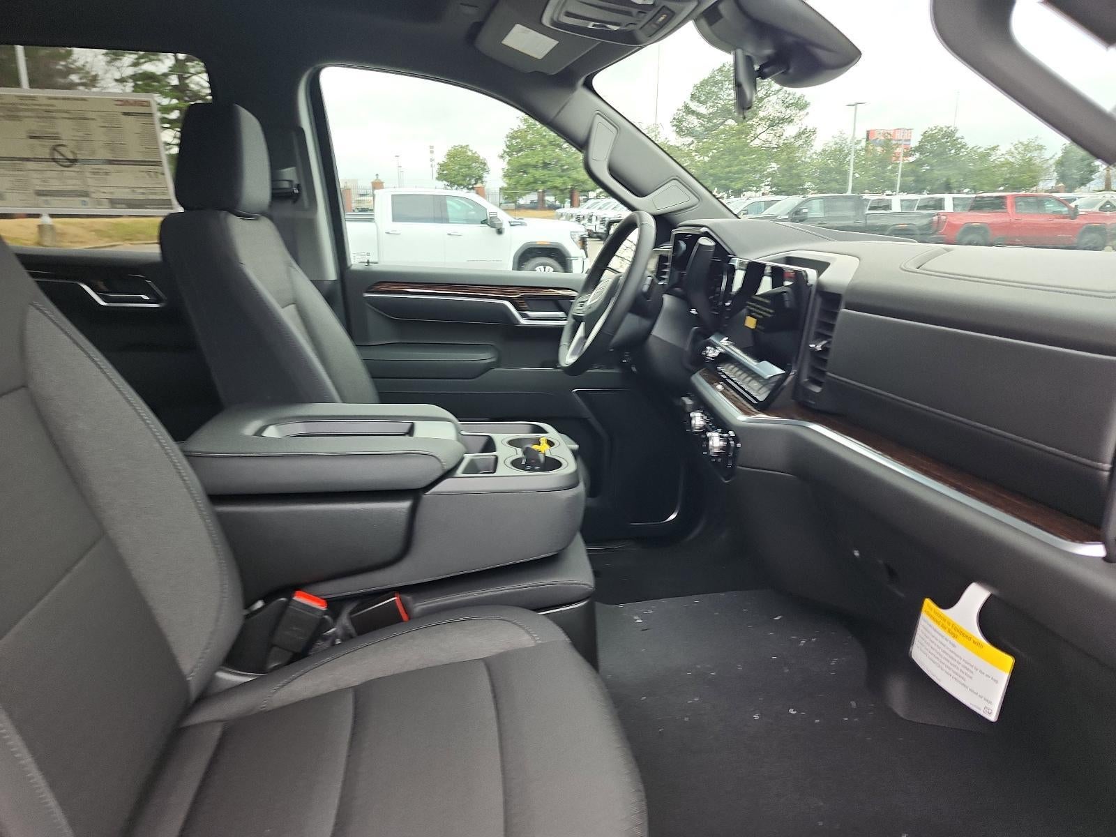 2026 GMC Sierra 1500 Crew Cab Short Box 4-Wheel Drive SLE