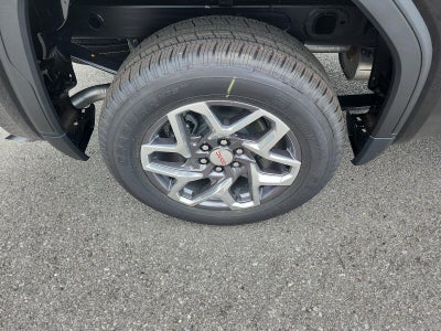 2026 GMC Sierra 1500 Crew Cab Short Box 4-Wheel Drive SLE