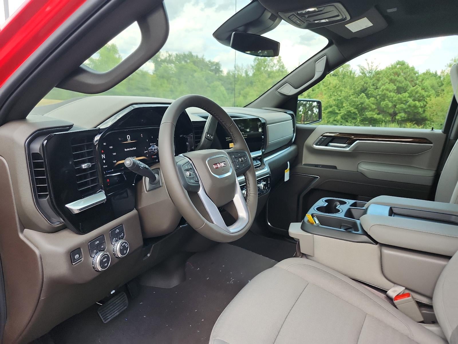 2026 GMC Sierra 1500 Crew Cab Short Box 4-Wheel Drive SLE