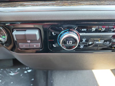 2026 GMC Sierra 1500 Crew Cab Short Box 4-Wheel Drive SLE