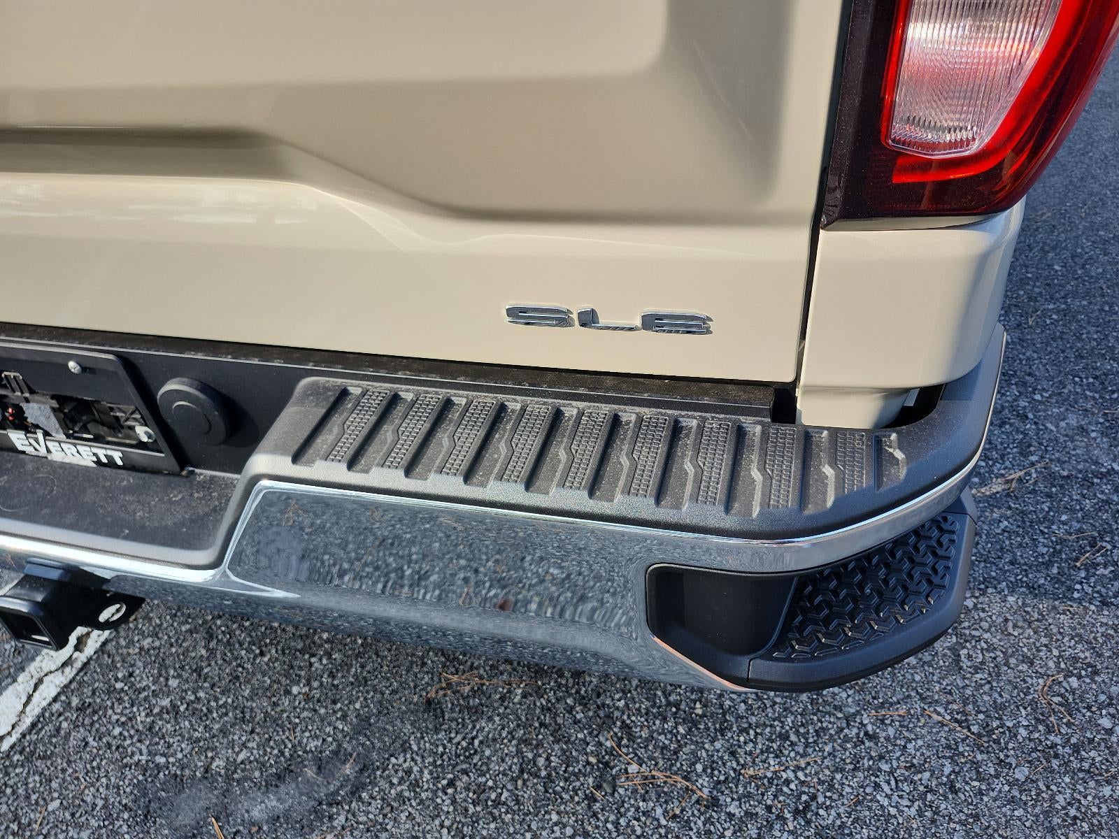 2026 GMC Sierra 1500 Crew Cab Short Box 4-Wheel Drive SLE