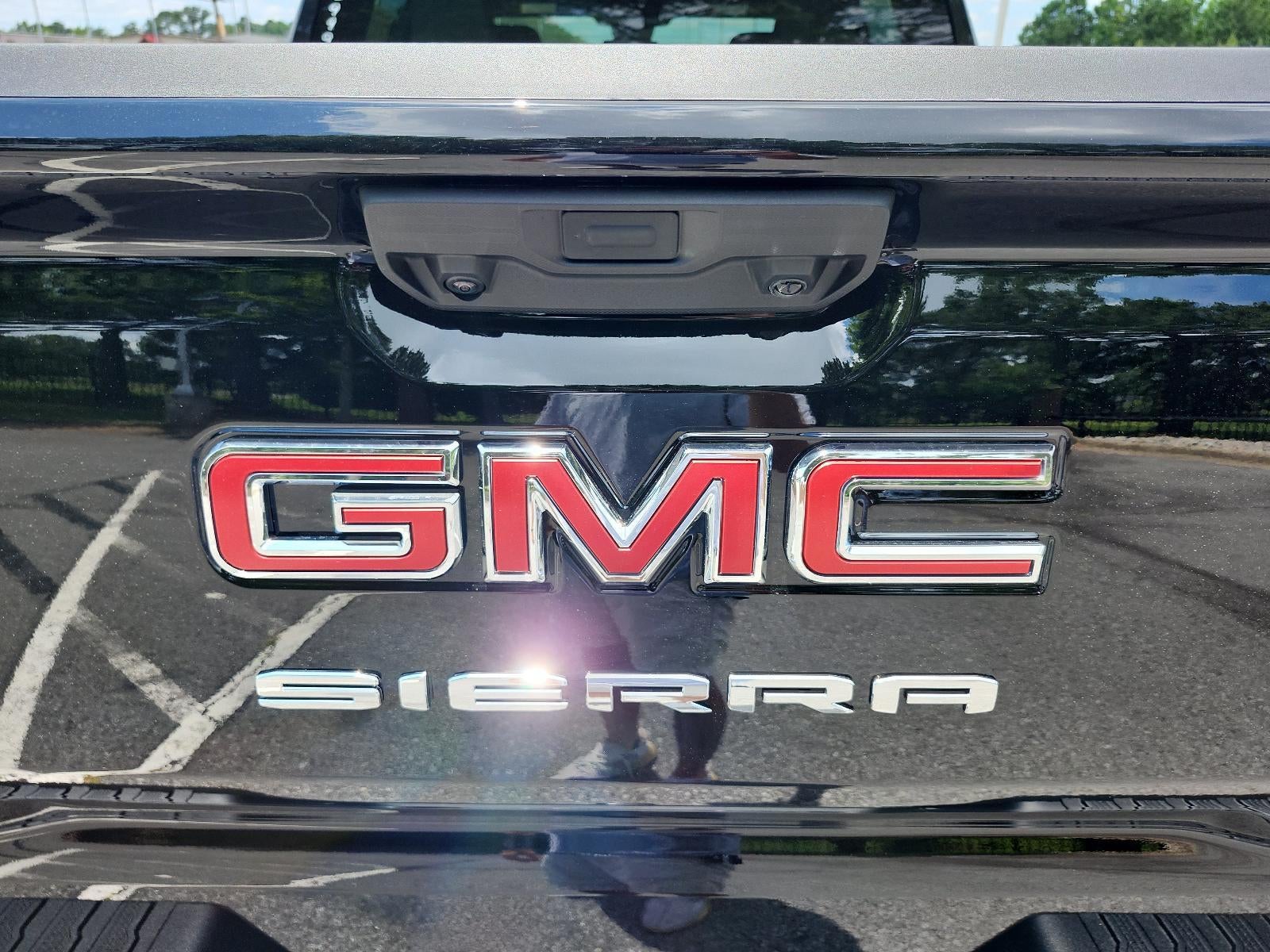 2026 GMC Sierra 1500 Crew Cab Short Box 4-Wheel Drive SLE