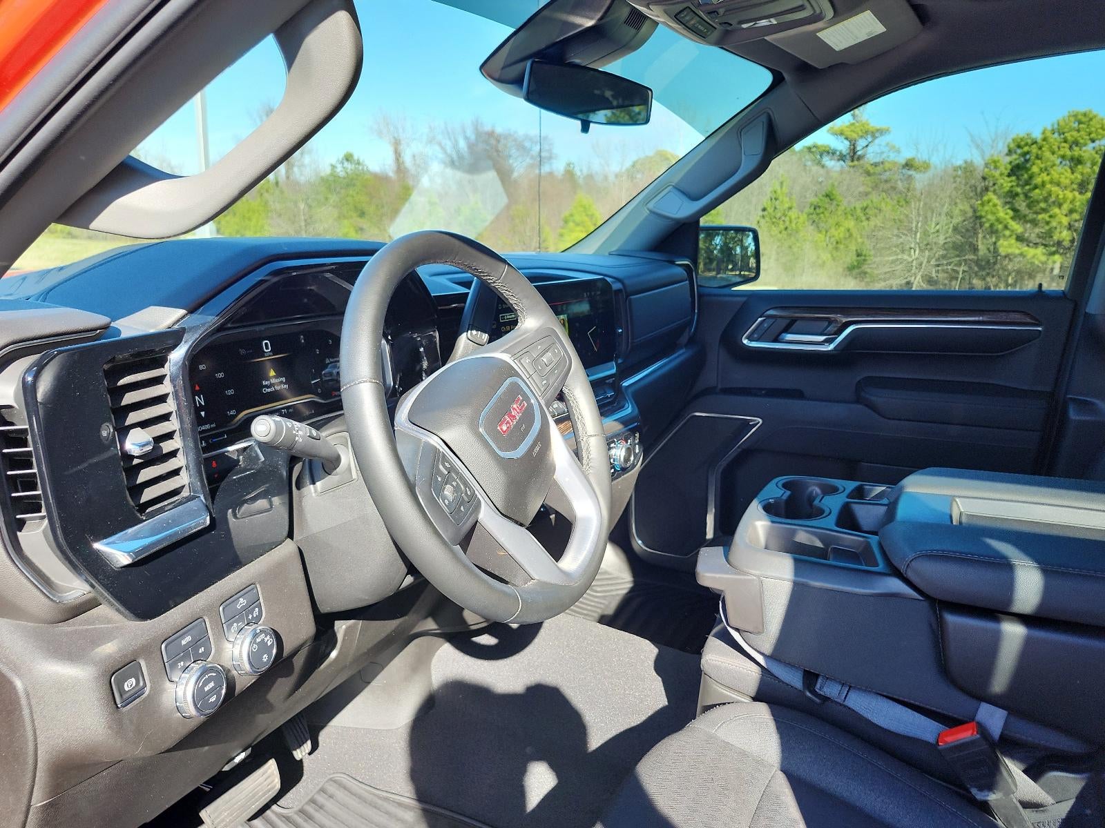 2024 GMC Sierra 1500 SLE