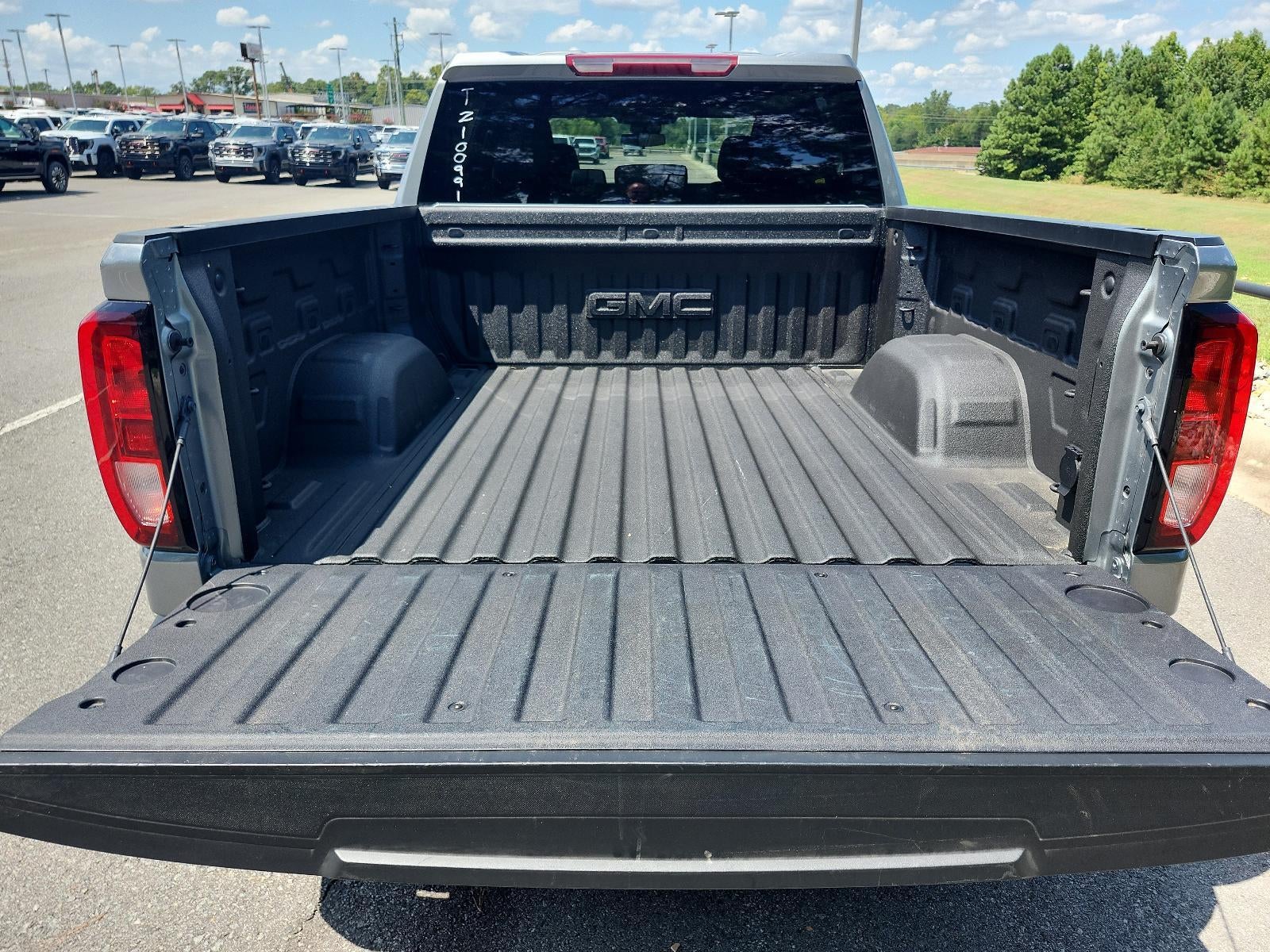 2026 GMC Sierra 1500 SLE - Photo 11