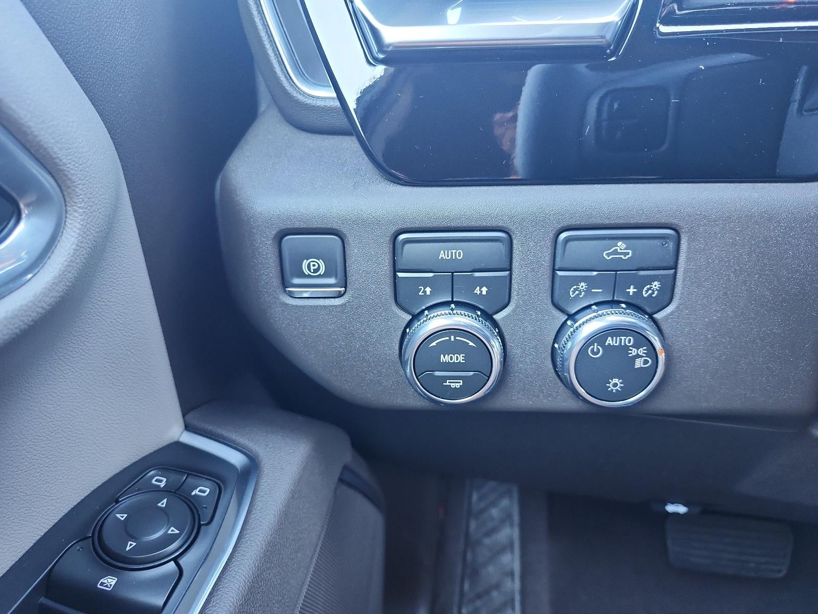 2026 GMC Sierra 1500 Crew Cab Short Box 4-Wheel Drive SLE