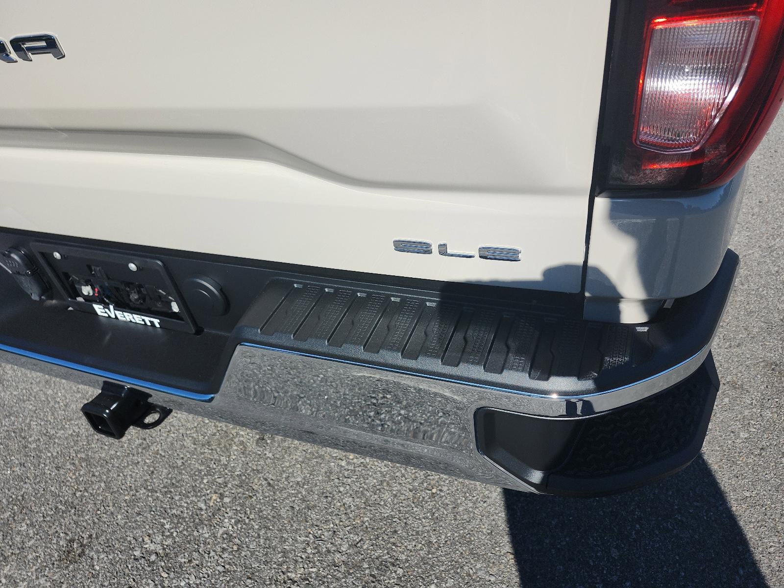 2026 GMC Sierra 1500 Crew Cab Short Box 4-Wheel Drive SLE