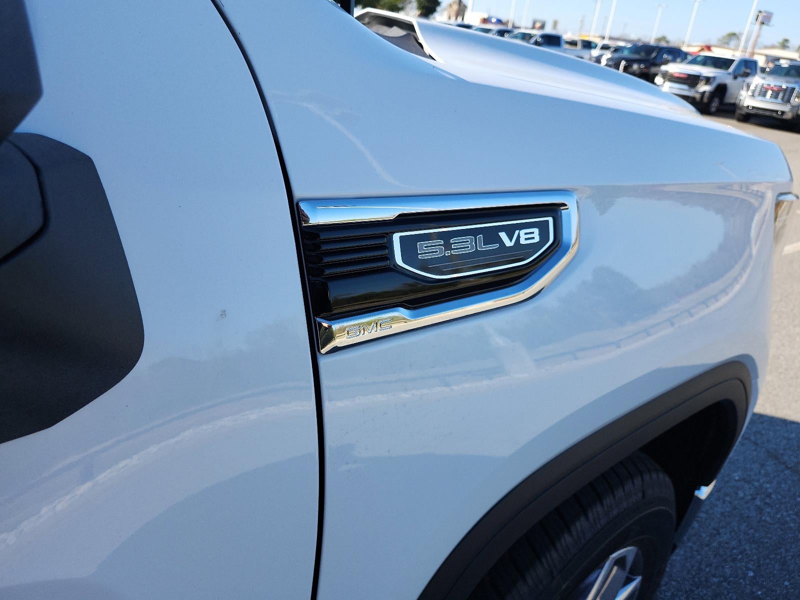 2026 GMC Sierra 1500 Crew Cab Short Box 4-Wheel Drive SLE