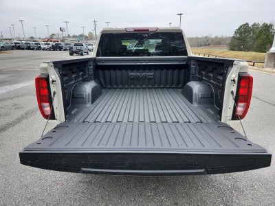 2026 GMC Sierra 1500 Crew Cab Short Box 4-Wheel Drive SLE