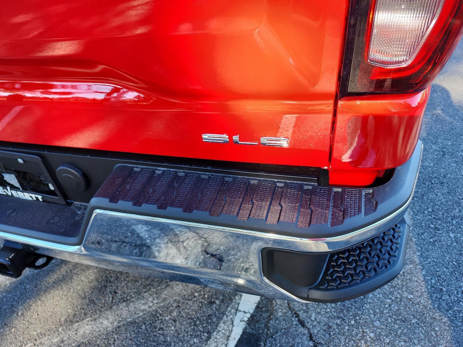 2026 GMC Sierra 1500 Crew Cab Short Box 4-Wheel Drive SLE