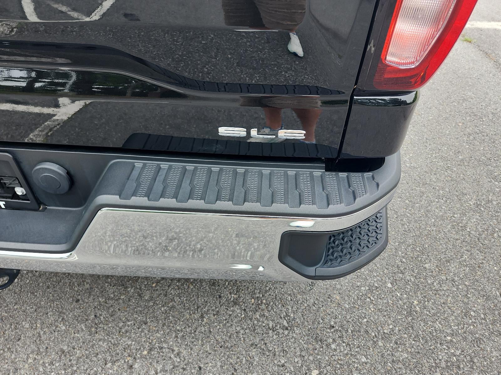 2023 GMC Sierra 1500 SLE