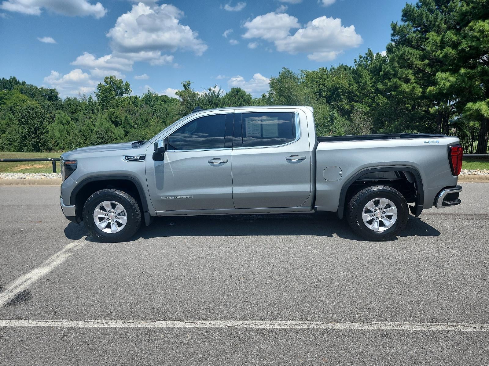 Used 2026 GMC Sierra 1500 SLE with VIN 1GTUUBEDXTZ115945 for sale in Little Rock