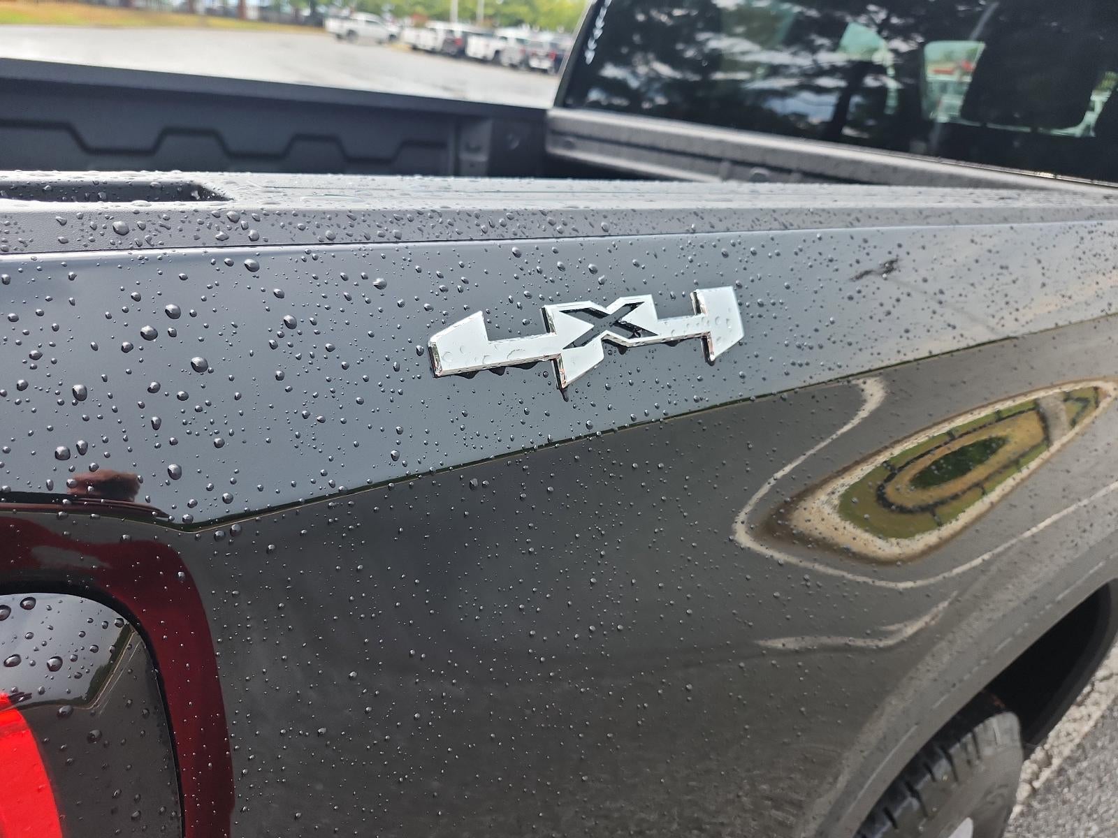 2026 GMC Sierra 1500 Crew Cab Short Box 4-Wheel Drive SLE