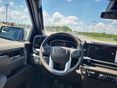 2026 GMC Sierra 1500 Crew Cab Short Box 4-Wheel Drive SLE