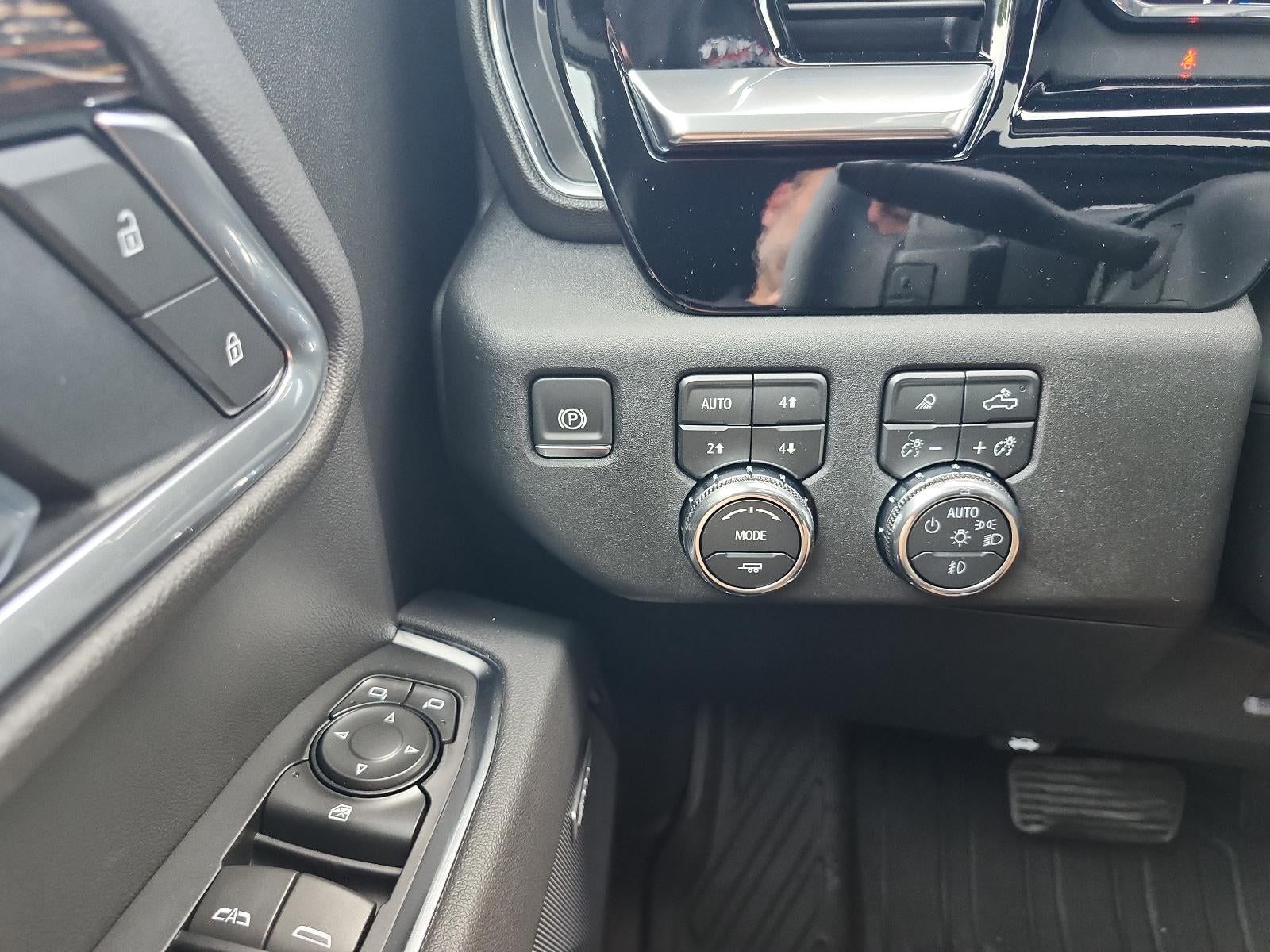 2026 GMC Sierra 1500 Crew Cab Short Box 4-Wheel Drive Elevation 3SB