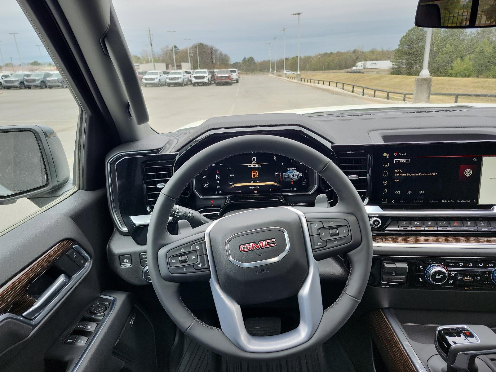 2026 GMC Sierra 1500 Crew Cab Short Box 4-Wheel Drive Elevation 3SB