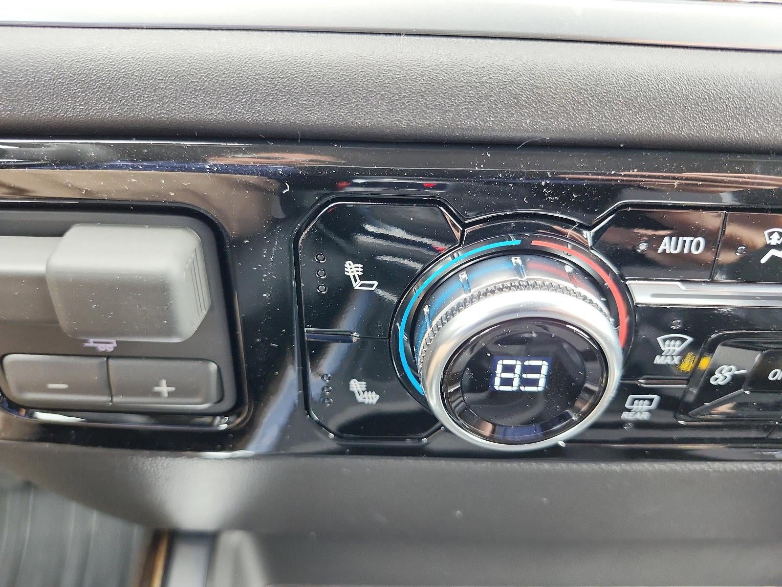 2026 GMC Sierra 1500 Crew Cab Short Box 4-Wheel Drive Elevation 3SB