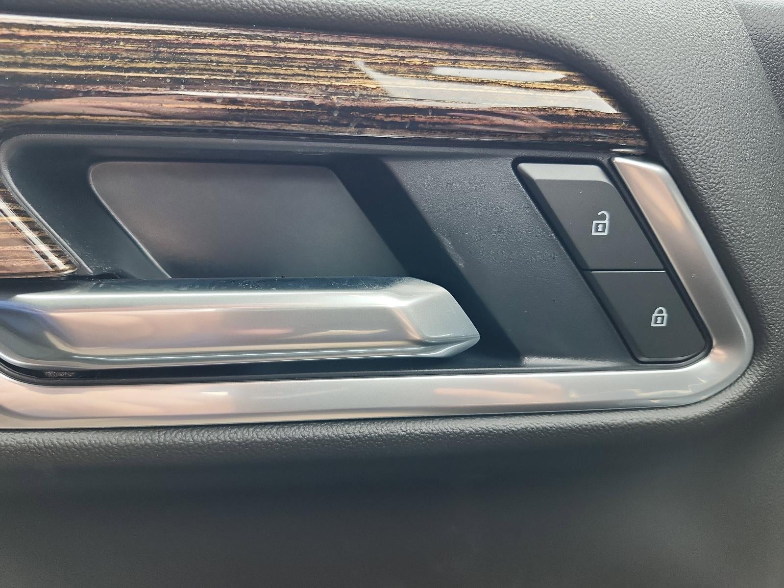 2026 GMC Sierra 1500 Crew Cab Short Box 4-Wheel Drive Elevation 3SB