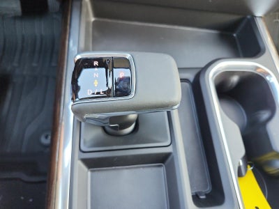 2026 GMC Sierra 1500 Crew Cab Short Box 4-Wheel Drive Elevation 3SB