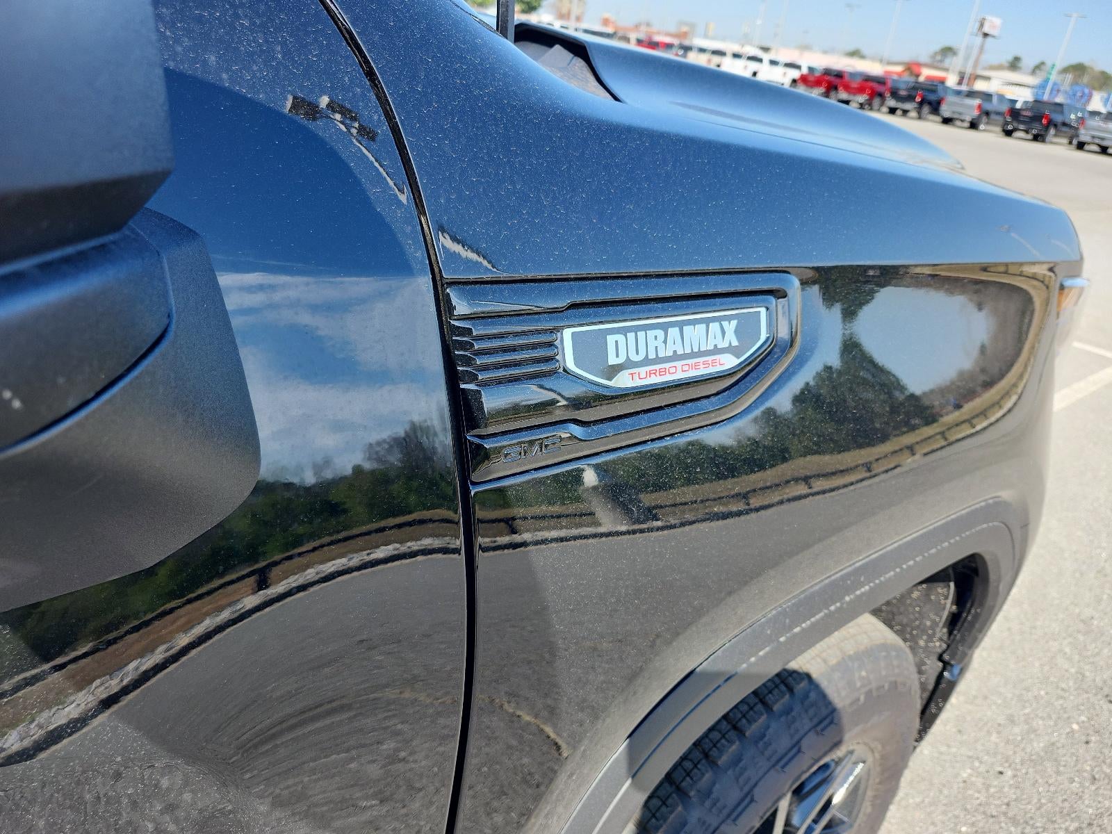 2026 GMC Sierra 1500 Crew Cab Short Box 4-Wheel Drive Elevation 3SB