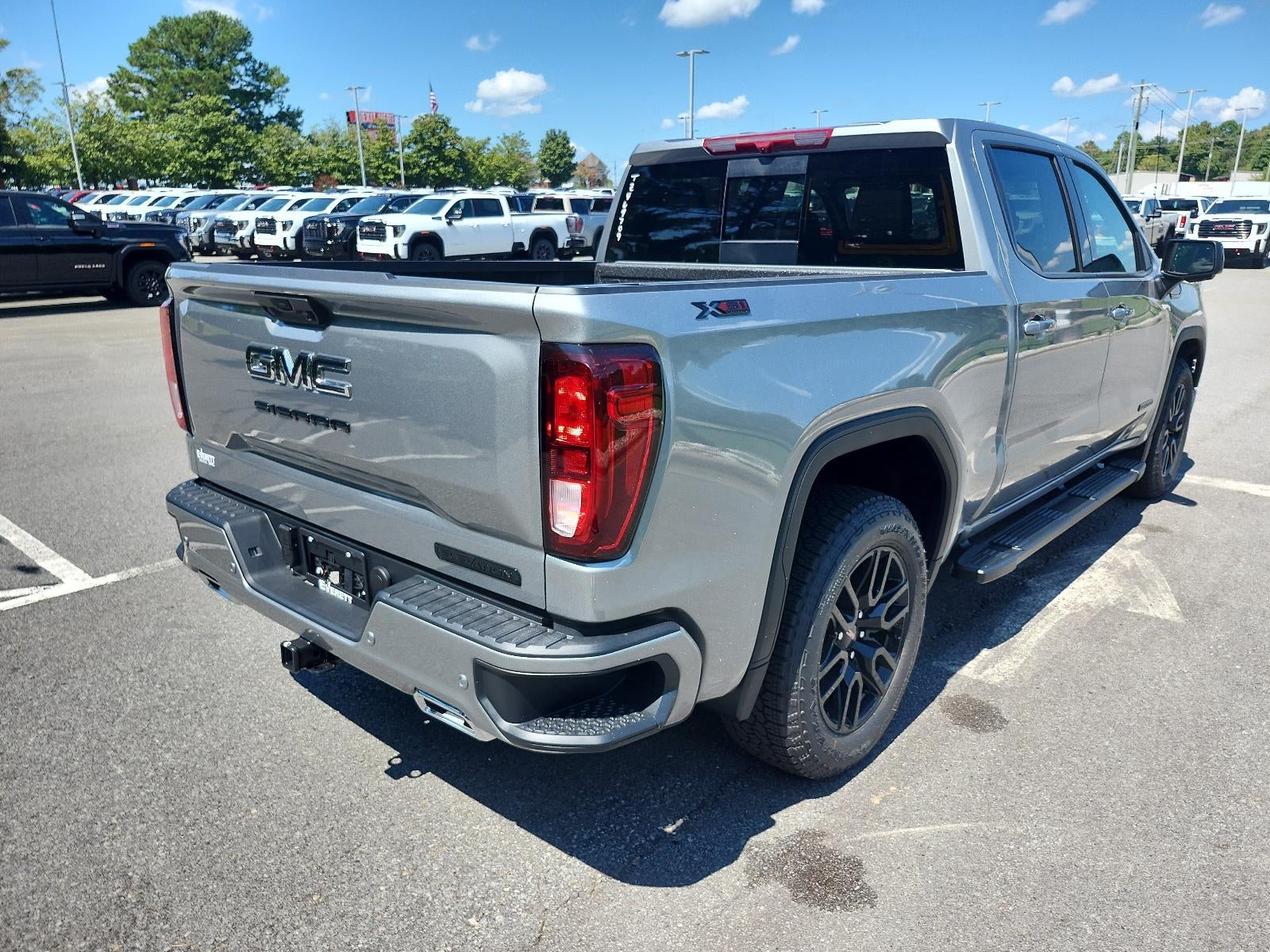 2026 GMC Sierra 1500 Elevation - Photo 3