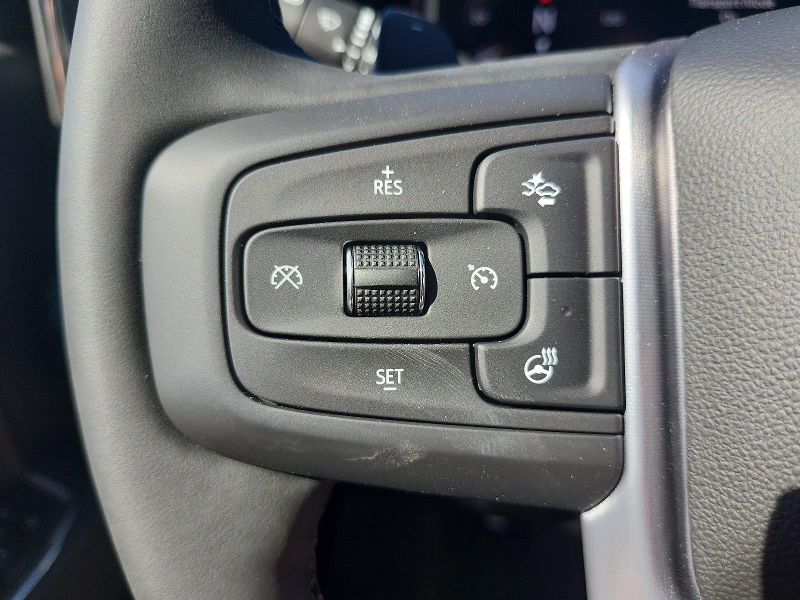 2026 GMC Sierra 1500 Crew Cab Short Box 4-Wheel Drive Elevation 3SB