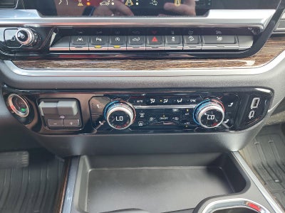 2026 GMC Sierra 1500 Crew Cab Short Box 4-Wheel Drive Elevation 3SB