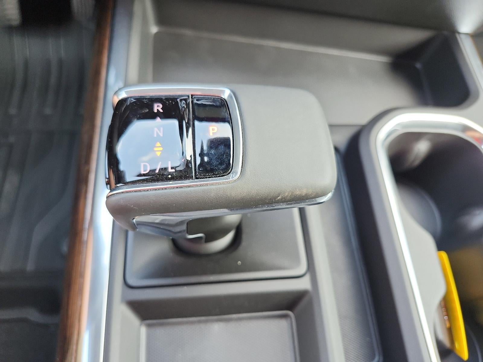 2026 GMC Sierra 1500 Crew Cab Short Box 4-Wheel Drive Elevation 3SB