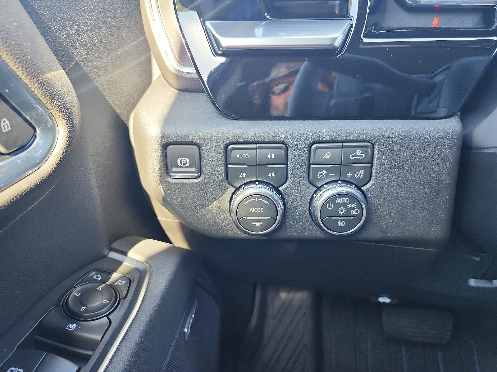 2026 GMC Sierra 1500 Crew Cab Short Box 4-Wheel Drive Elevation 3SB