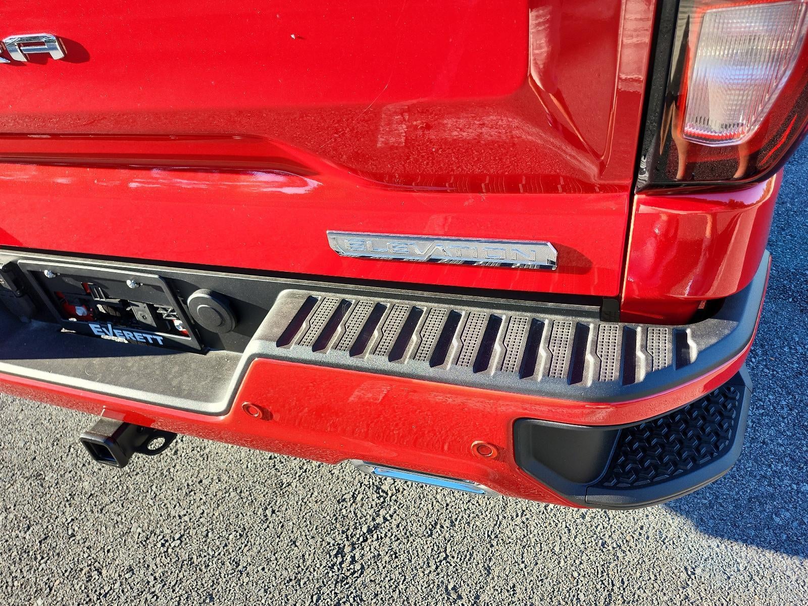 2026 GMC Sierra 1500 Crew Cab Short Box 4-Wheel Drive Elevation 3SB