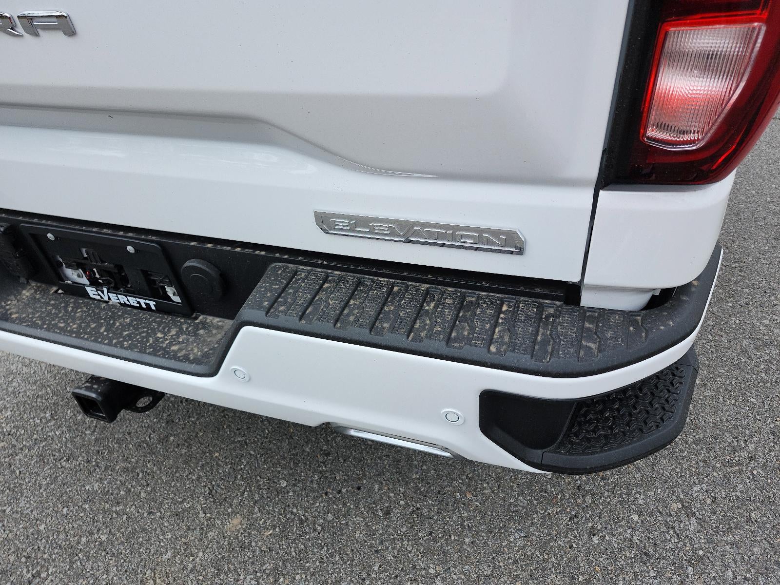 2026 GMC Sierra 1500 Crew Cab Short Box 4-Wheel Drive Elevation 3SB