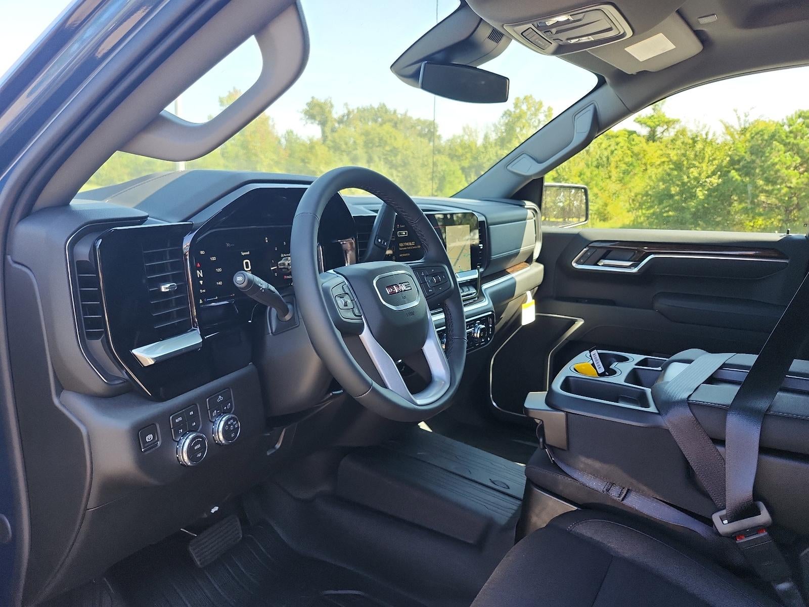 2026 GMC Sierra 1500 Crew Cab Short Box 4-Wheel Drive Elevation 3SB