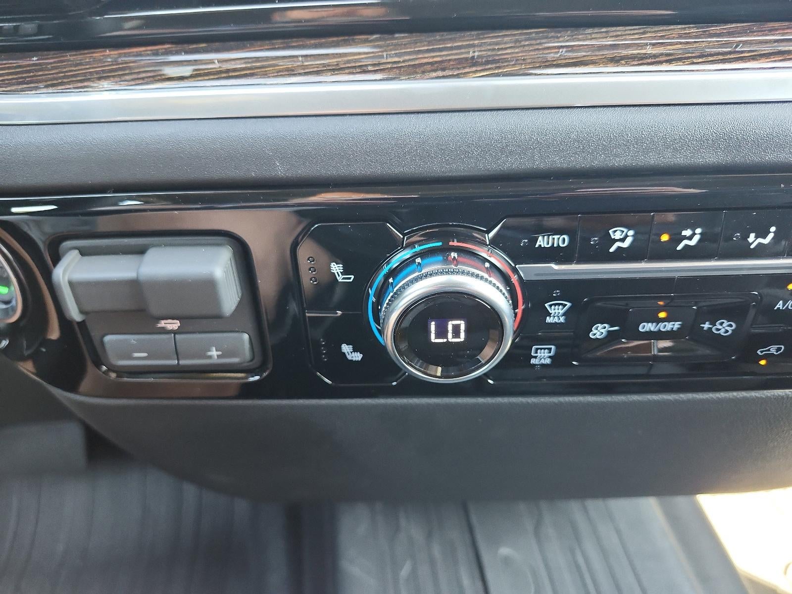 2026 GMC Sierra 1500 Crew Cab Short Box 4-Wheel Drive Elevation 3SB