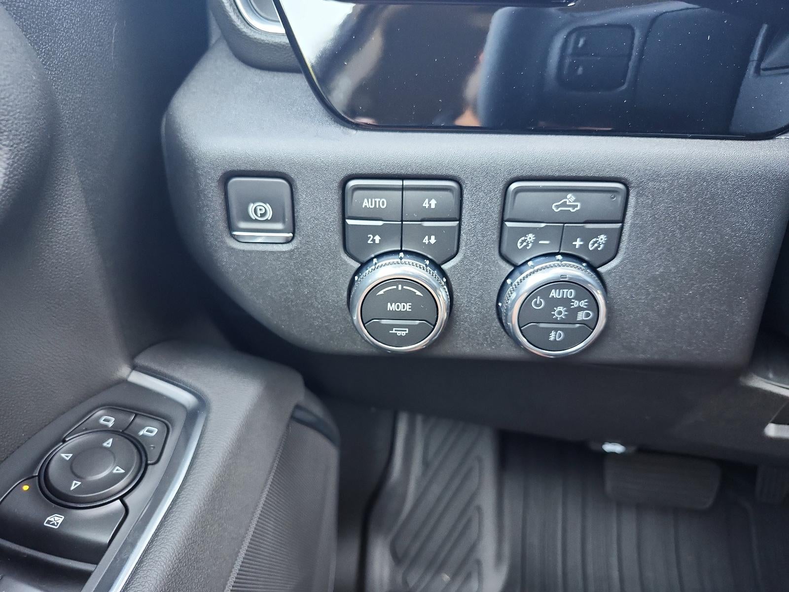 2026 GMC Sierra 1500 Crew Cab Short Box 4-Wheel Drive Elevation 3SB