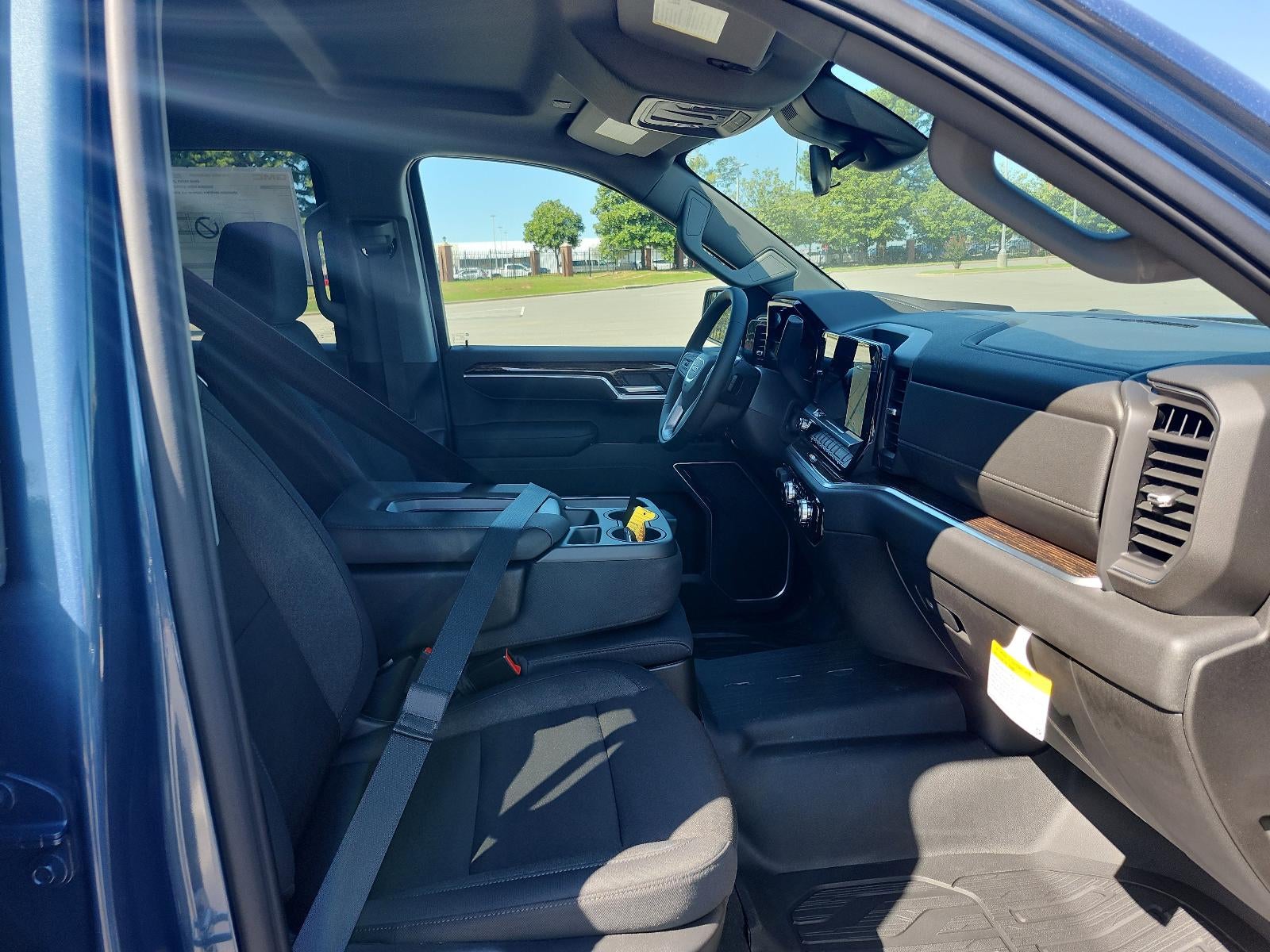 2026 GMC Sierra 1500 Crew Cab Short Box 4-Wheel Drive Elevation 3SB