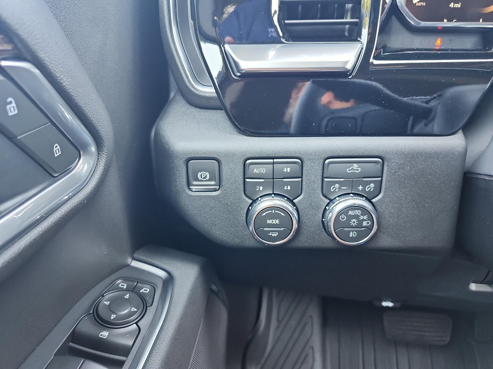 2026 GMC Sierra 1500 Crew Cab Short Box 4-Wheel Drive Elevation 3SB