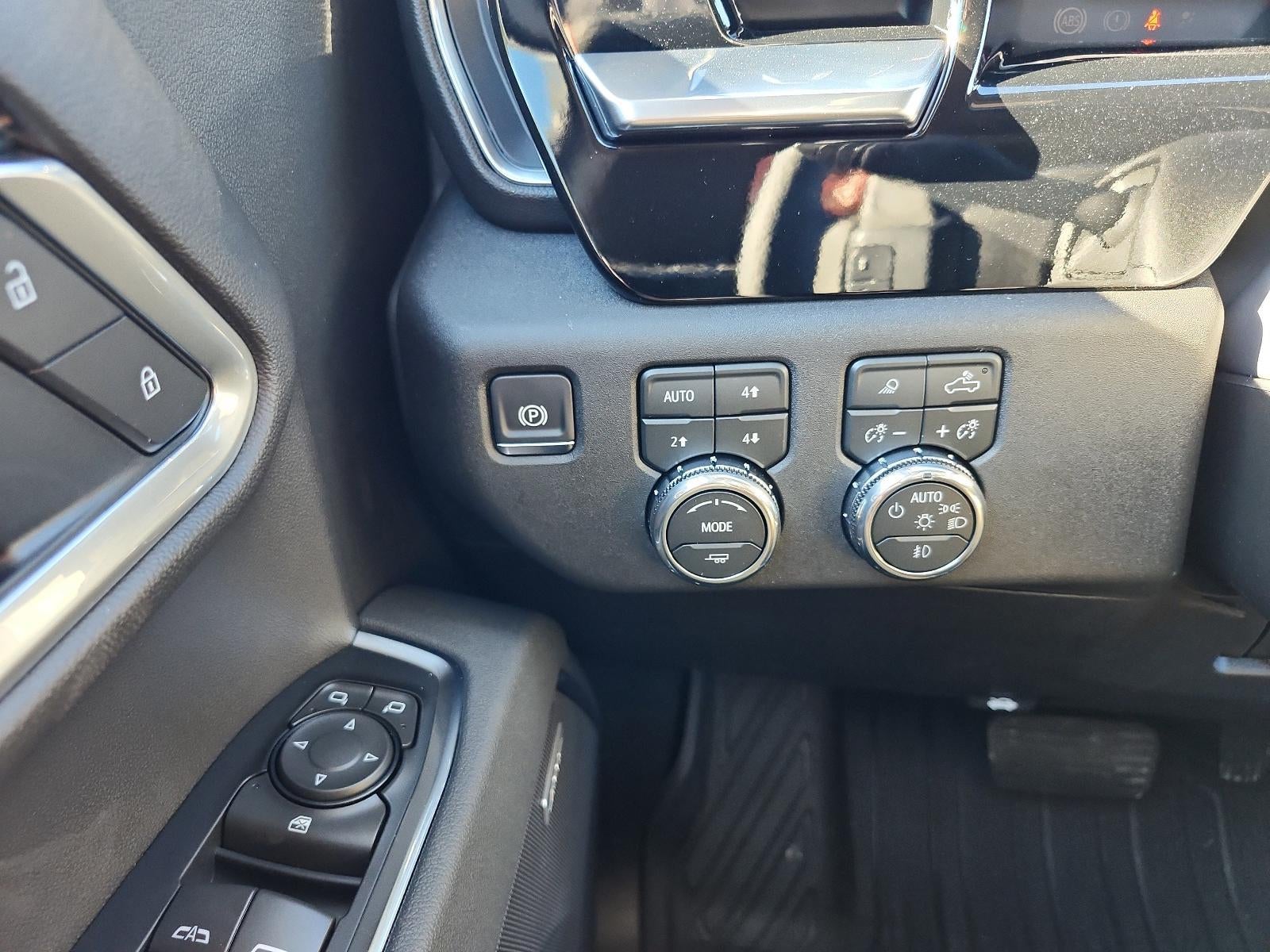 2026 GMC Sierra 1500 Crew Cab Short Box 4-Wheel Drive Elevation 3SB