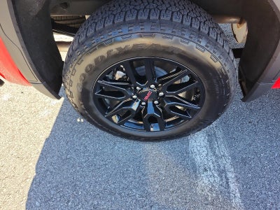 2026 GMC Sierra 1500 Crew Cab Short Box 4-Wheel Drive Elevation 3SB