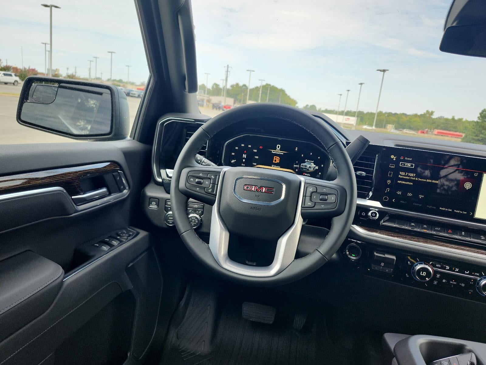 2026 GMC Sierra 1500 Crew Cab Short Box 4-Wheel Drive Elevation 3SB